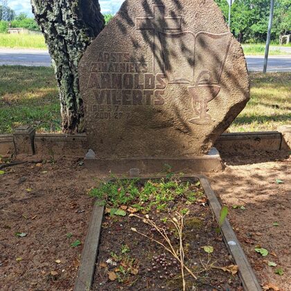 Arnolda Vilerta kapavieta Janajos kapos 2023. gada 27. jūnijā. Fotogrāfs: Lita Zandberga